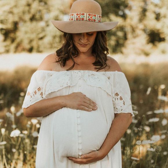 Meet your Posher, Eleah - Picture 1 of 1